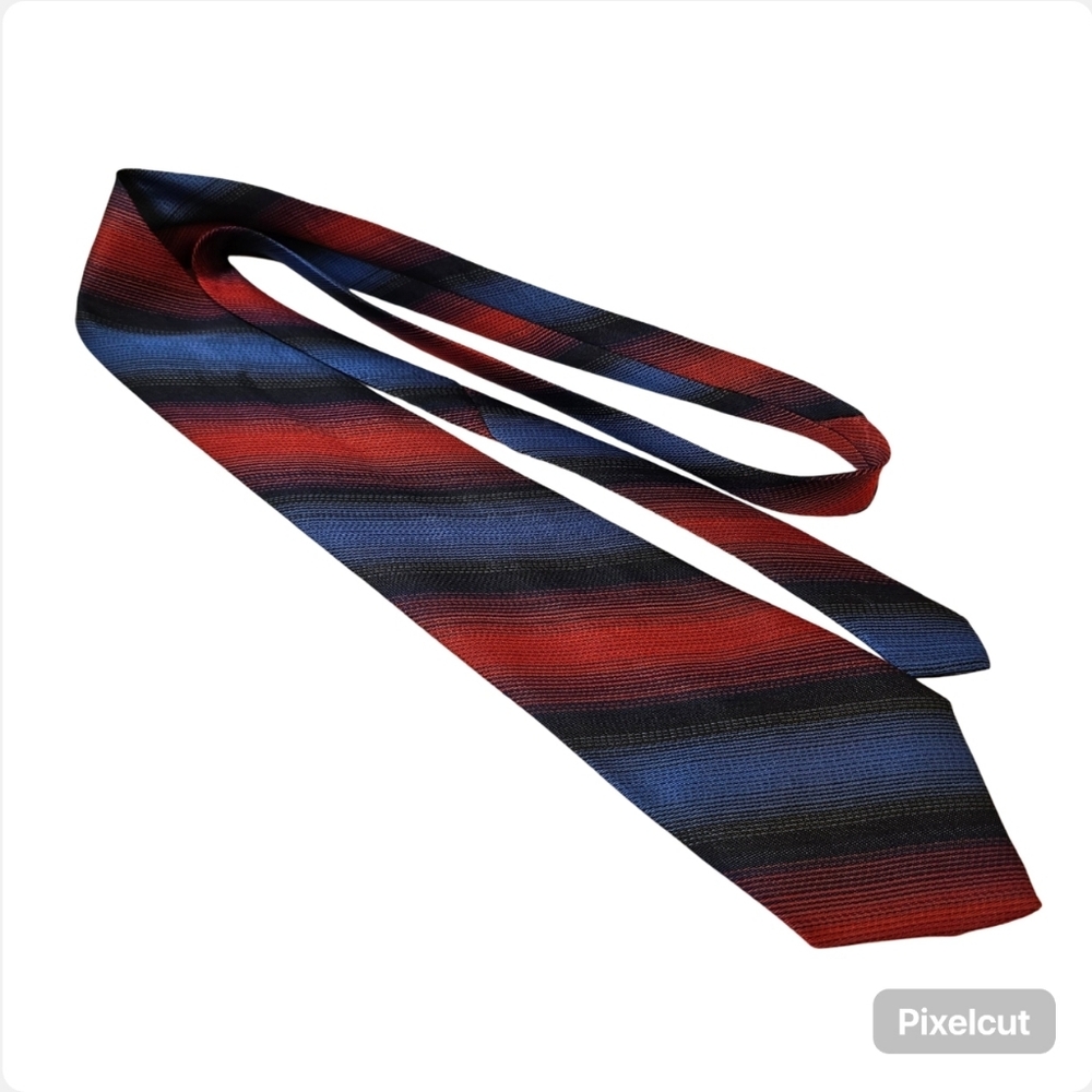 Gold City red and blue diagonal stripe pattern handmade silk men's tie